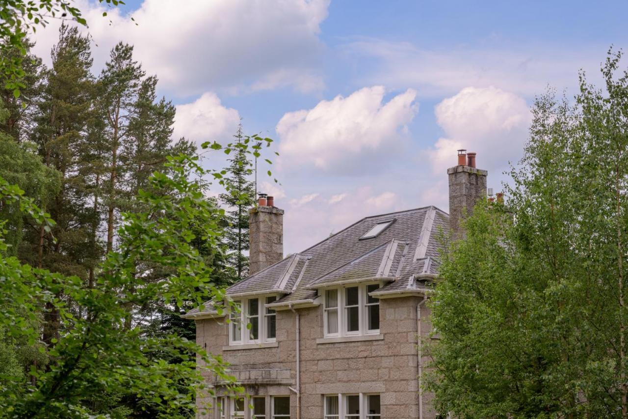 Haven Retreat Scotland - Large 4 Bed House With Woodland Garden, ,royal Deeside *